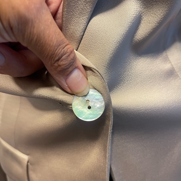 Theory one button/seashell blazer - Picture 4 of 8